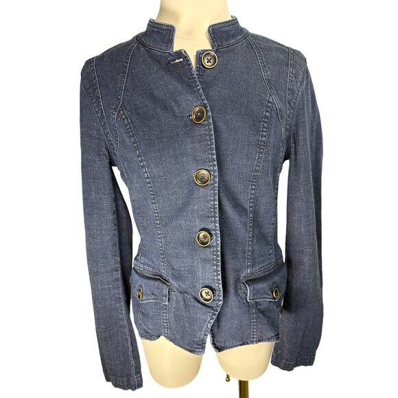 White House Black Market Fitted Denim Blazer – Size 10 – Casual Chic - Picture 3 of 6